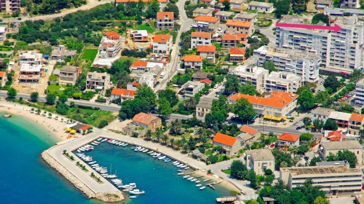 Apartmán Apartman Aria Dugi Rat Exteriér fotografie